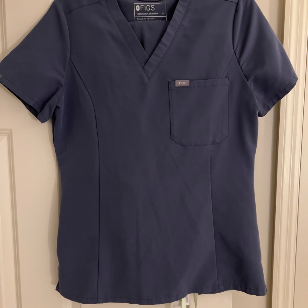 FIGS Women's Space Navy set